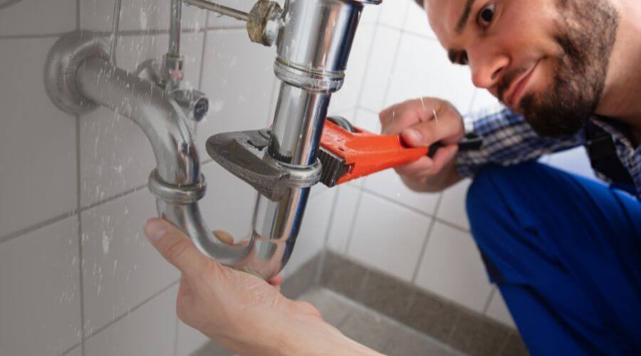 Professional same day plumber services in Burkett, TX